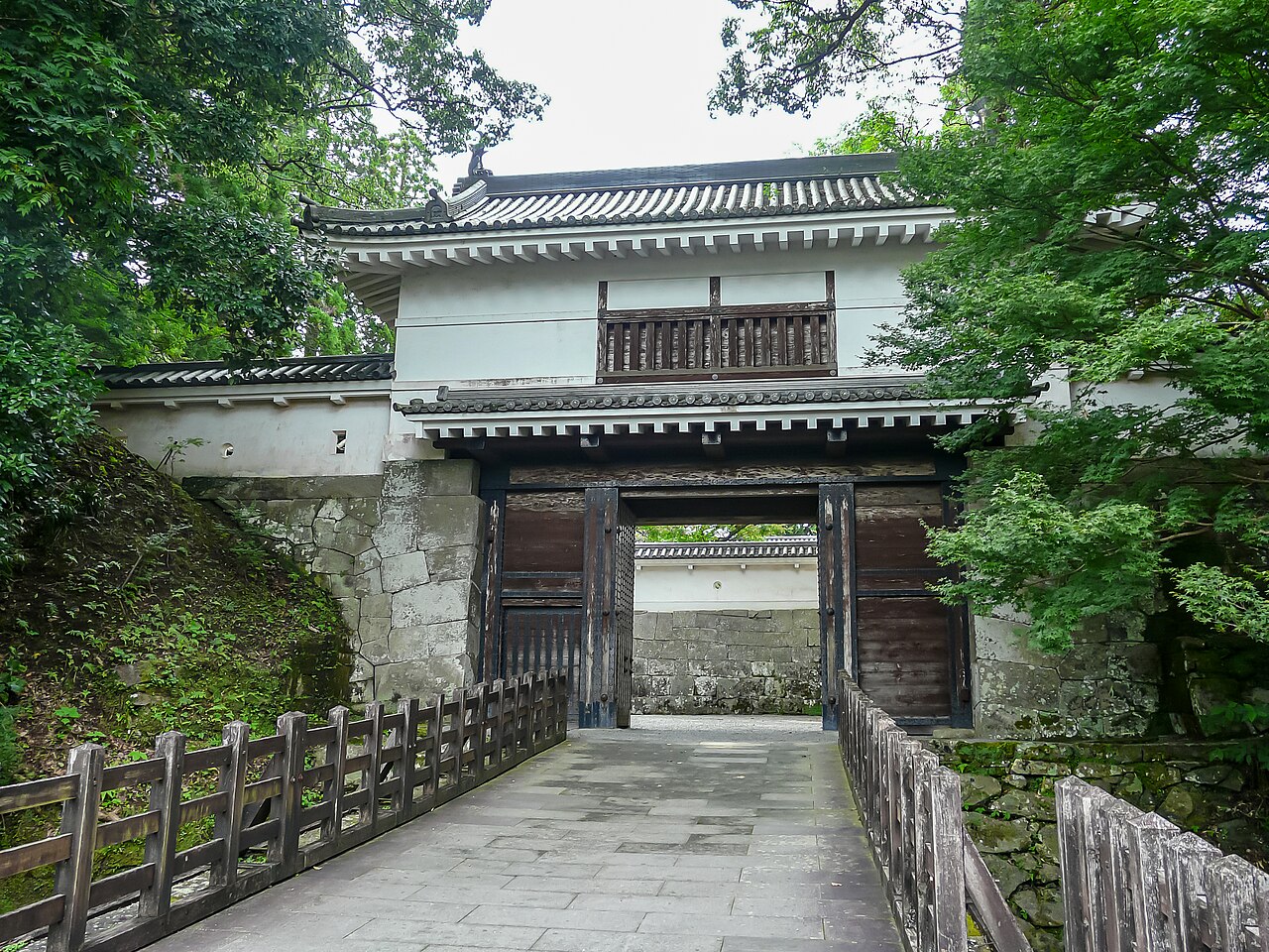飫肥城大手門